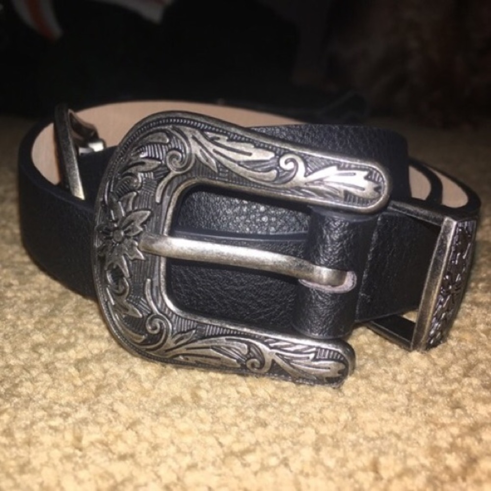 Double Buckle Belt